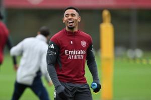 周薪26.5萬鎊！28歲熱蘇斯身價(jià)跌至2000萬，2年前7500萬+遭8連跌