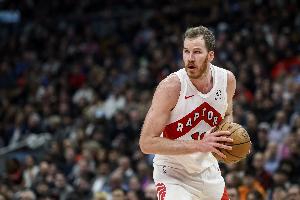 多想擁有你這個隊(duì)友！珀?duì)柼貭柗智蛑苯觽鹘o裁判