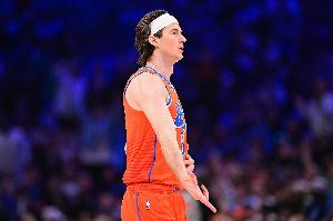 ??他們更狠??！雷霆首發(fā)領(lǐng)先41分下班 替補(bǔ)將分差擴(kuò)大到49分！