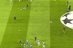 能否出場？TA：對陣曼城前，姆巴佩沒有被拍到和其他替補一起熱身