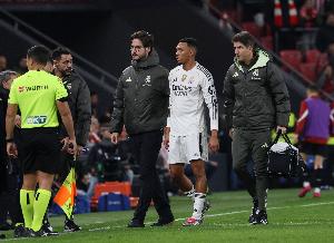 綠帽哥：皇馬對(duì)阿諾德一直受傷很失望，認(rèn)為可能利物浦用他太狠了