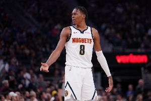 沖擊力十足！沃特森半場(chǎng)5中4拿到13分 罰球5中4