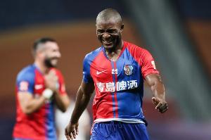 拉齊奧舊將：我在17歲時被謠傳已經42歲，但實際上我現在才29歲