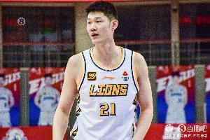 大基本功！胡金秋10投6中 拿到13分6籃板2助攻&正負(fù)值+11