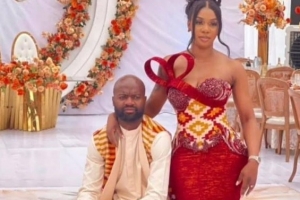 與青島海牛鬧翻的蘭克爾·澤，12月7日正式完婚