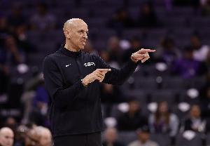 主場慘敗31分！國王主帥：我們今晚毫無能量可言