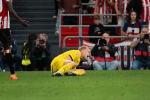 跟腱斷裂賽季報銷！28歲范德貝克身價跌至200萬，6年前巔峰5500萬