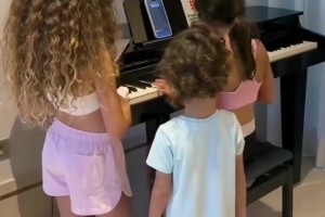 維埃里這歲數(shù)熱身時間有點長啊，你是在玩老鷹捉小雞嘛??