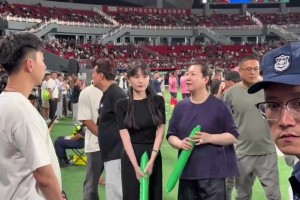 網(wǎng)友：歷任國(guó)米主帥里，最難與勞塔羅磨合的恐怕就是孔蒂了??