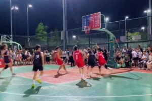 背運(yùn)變向不減速！不是姐妹，男的也沒(méi)幾個(gè)像你這么猛啊????