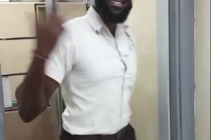 這也太像了！我宣布詹姆斯在模仿詹姆斯的比賽中僅得第二名??