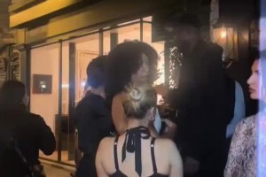 杜蘭特巴黎行偶遇一群小姐姐 小帥不為所動(dòng)微笑離開(kāi)深藏功與名！