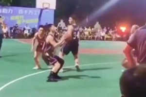 經(jīng)典“二段式墊腳殺”案列，太可惡了這種人！