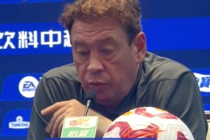 在斯盧茨基的眼中，泰山陣中最有威脅的是他!