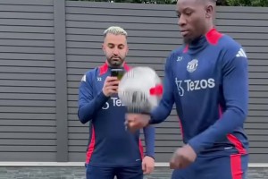 ??奧納納10秒內(nèi)觸球44次！但是總感覺那里不對！