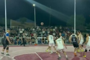 丐版約基奇！大哥這塊頭+技術(shù)，在野球場真的無敵了！