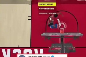 這……是超人？網(wǎng)友玩游戲用KD做出了逆天封蓋！2K主管：好防守！