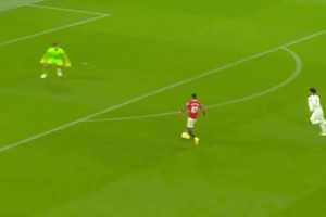 當年意氣風發(fā)！馬夏爾妙傳拉什福德單刀破門！