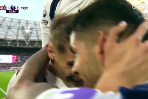 熱刺3-0鎖定勝局！貝里瓦爾禁區(qū)做球，范德文跟進(jìn)掃射破門！