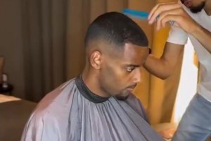 周薪28萬鎊你也10元快剪？伊薩克理發(fā)視頻前后似乎沒區(qū)別??