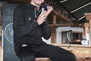 紐卡博主銳評伊薩克訓(xùn)練視頻：頭球什么時候成為這貨的強項了？