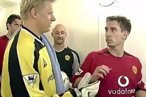 舒梅切爾轉(zhuǎn)會(huì)曼城！曼市德比內(nèi)維爾拒絕和他握手