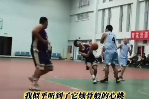 不懂就問(wèn)，在野球場(chǎng)被這樣撞是不是可以報(bào)警了??????