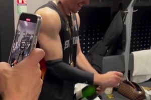 去看我的集錦！字母哥回應(yīng)申京：看完我集錦再評(píng)價(jià)我會(huì)不會(huì)傳球！