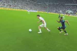 裁判視角再看伊爾迪茲破門：恰20失位，索默反應(yīng)不及，巴雷拉無奈