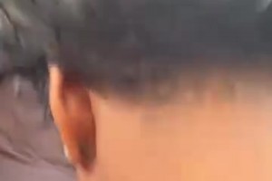 被當成顏值網(wǎng)紅了！網(wǎng)紅阿姨偶遇歐文并夸贊他長得帥！