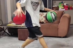 只有打過球的才知道小弟弟這個(gè)運(yùn)球多夸張??????