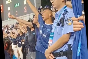 還得繃著！蘇超輔警大哥：這班是一天都不想上了??