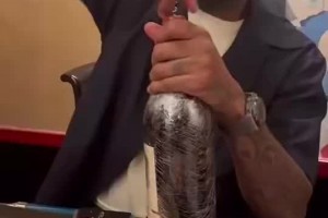 什么時(shí)候再來？安東尼此前中國(guó)行，在上海開了一瓶83年的拉菲~