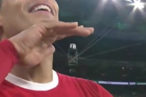 2024年范迪克加時賽頭球絕殺切爾西！助了漂亮奪得聯(lián)賽杯冠軍！