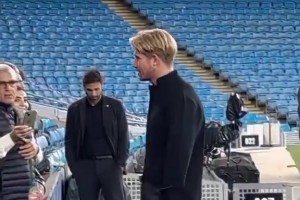 當(dāng)你看到德布勞內(nèi)的肢體語言，就知道他想在這里退役