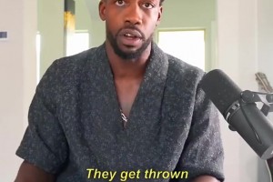 正面交火！貝弗利破防回應(yīng)特雷-楊：每個看到你的人都會被解雇！