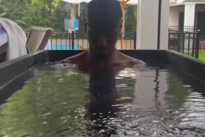 這水是到底有多冰？亞歷山大都凍成這樣子了