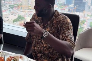 為何選詹姆斯GOAT？追夢(mèng)：?jiǎn)痰た蓻](méi)有帶垃圾隊(duì)友奪冠的經(jīng)歷！