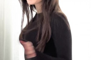 什么水平??巴黎天才中場內(nèi)維斯女友馬達(dá)萊娜