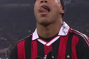 小羅最后一場歐冠出場是在米蘭！如今已是金球獎頒獎嘉賓！