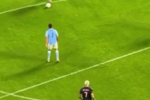 現(xiàn)場實拍：38歲梅西這啟動加速度，仿佛回到了從前