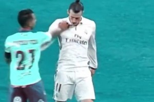 前國安外援比埃拉西甲名場面：逼大圣使出龍爪手??