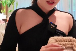 劉維偉糊涂啊！劉維偉前妻為女兒舉辦10歲生日趴 身材真頂啊~