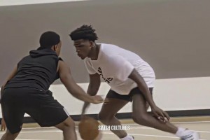 ?帶你感受下愛德華茲的投籃訓(xùn)練?