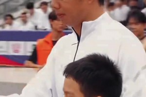 蒿俊閔現(xiàn)身“漢超”，歐冠球員也是踢上城市聯(lián)賽了