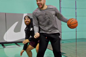 “節(jié)奏型球員打普通人有多容易”這樣打球真的太省力了！??