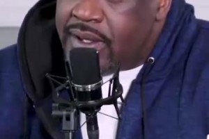 把對(duì)手都打笑了！梅西那些令人瘋狂的瞬間！場(chǎng)上場(chǎng)下的球王！