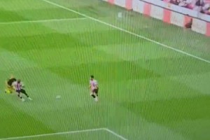 怒批！曼聯(lián)球迷：馬上把這沒腦子的達(dá)洛特賣掉??