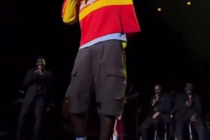 跟著C羅學(xué)英語(yǔ)！C羅此前：所有人都想成為我，但你能做到自律嗎？