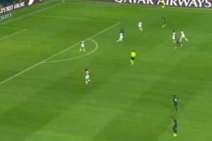 國外球迷：這是姆巴佩最想刪掉的視頻！隊(duì)友傳球給梅西而停止進(jìn)攻